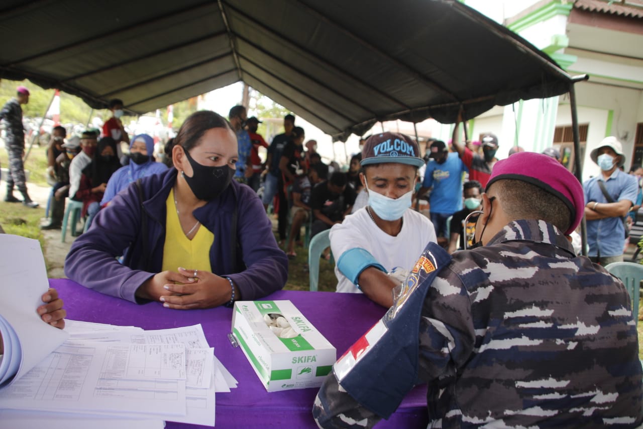 Serbuan Vaksinasi Korps Marinir Sasar Hingga Kampung Klasari Kabupaten Sorong 1 IMG 20210819 WA0126